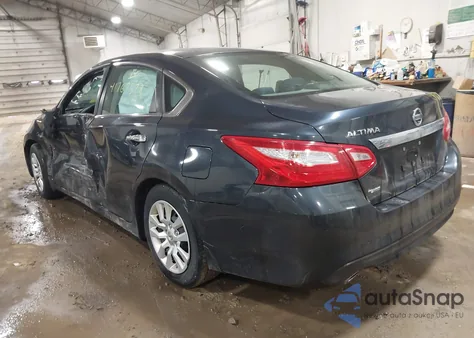 2016 Nissan Altima 2.5 z USA, uszkodzony, nr VIN 1N4AL3AP8GC179878